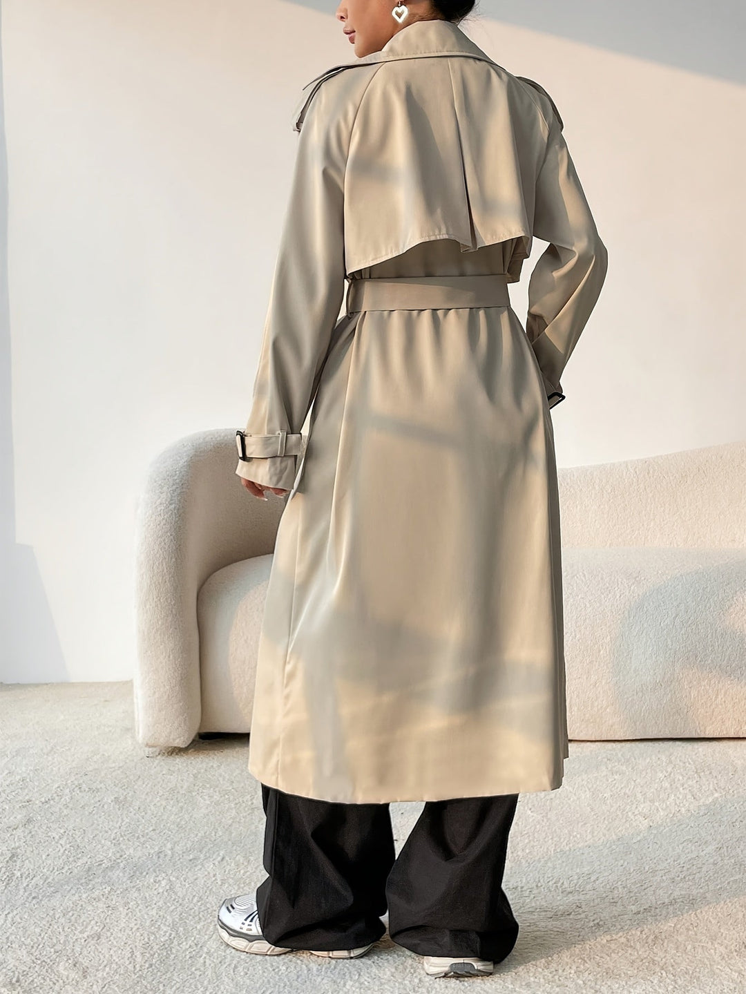 Women's Classic Long Double-Breasted Khaki Trench Coat with Belted Cuffs | Ideal for Autumn/Winter