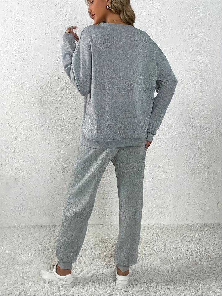 Women's Heart Pattern Round Neck Sweater & Joggers Tracksuit Set | Ideal for Autumn/Winter