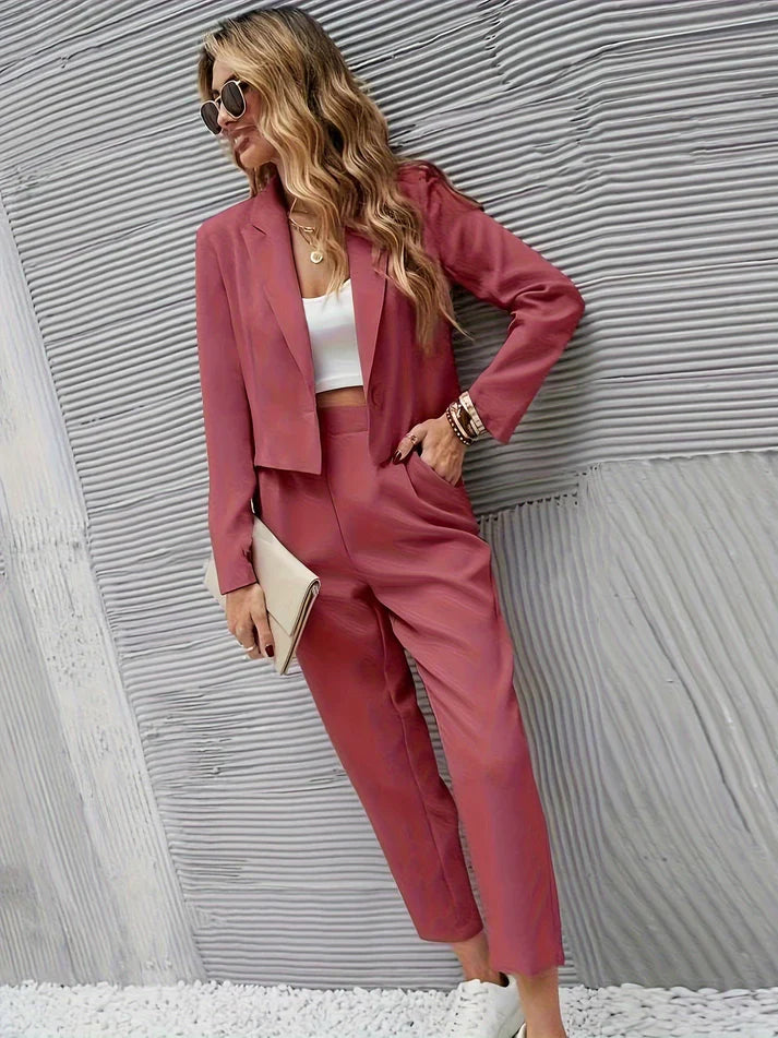 Casual Crop Blazer & Tapered Pants Outfit Set for Women | Ideal for Autumn