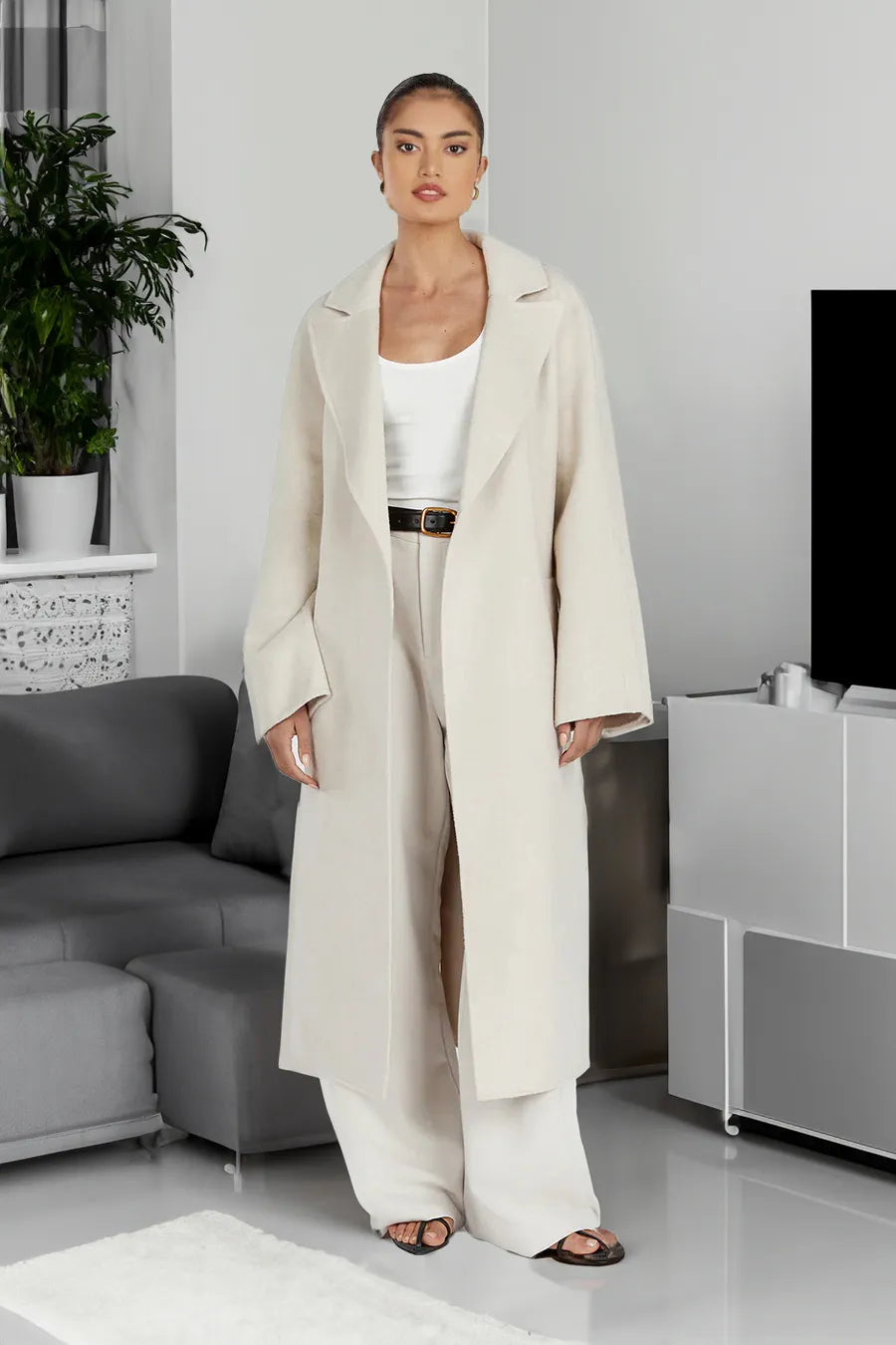 Women's Classic Woolen Long Trench Coat with Turn-Down Collar | Ideal for Autumn/Winter