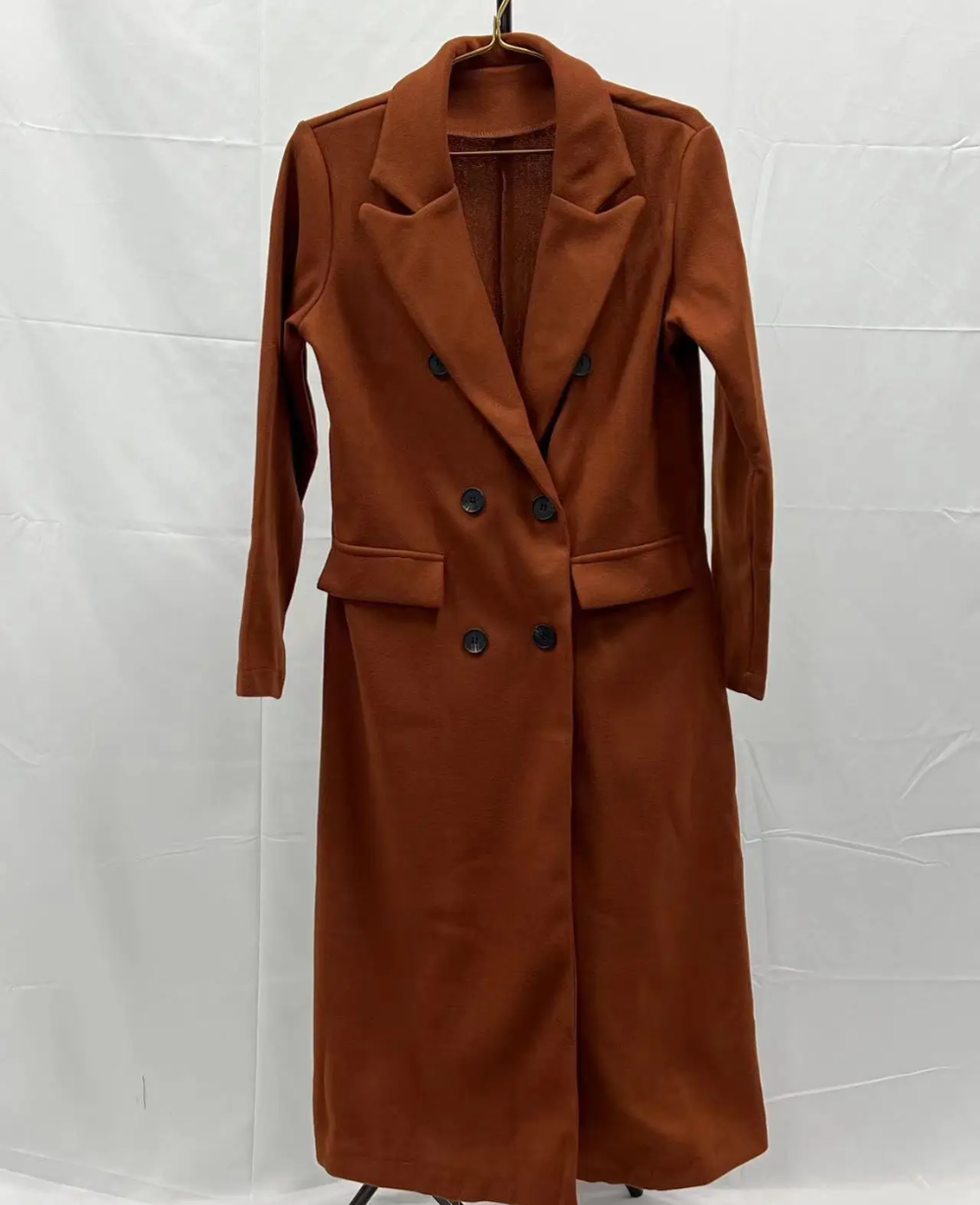 Women's Elegant Fitted Long Trenchcoat | Ideal for Autumn/Winter