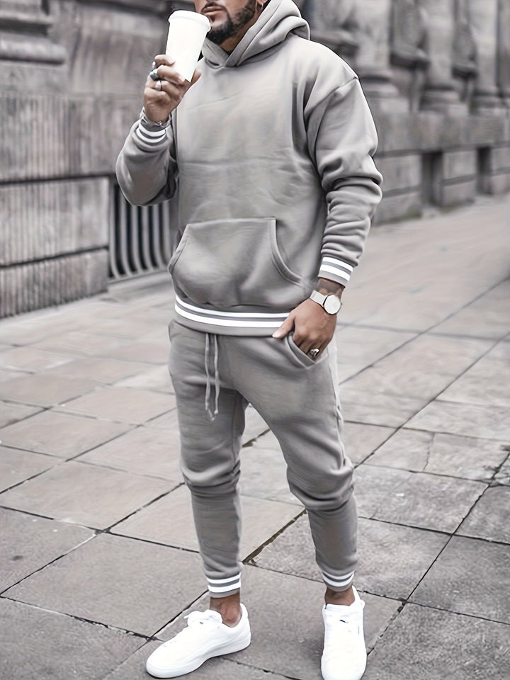 Casual Hoodie And Pants Tracksuit for Men | Ideal for All Seasons