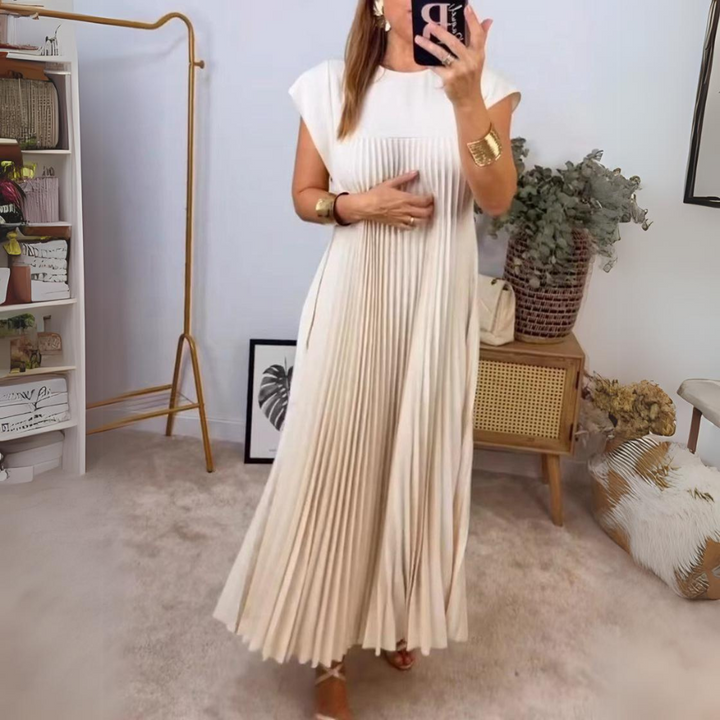 Seline - Light and Fresh Pleated Dress