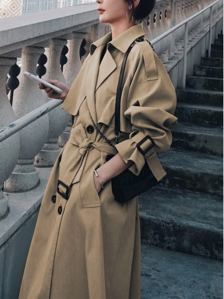 Women's Elegant Long Trenchcoat with Adjustable Belt and Puff Sleeves | Ideal for Autumn/Winter