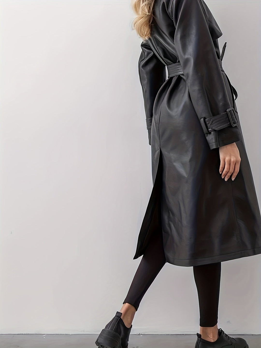 Women's Elegant Black Vegan Leather Trenchcoat | Ideal for Autumn/Winter