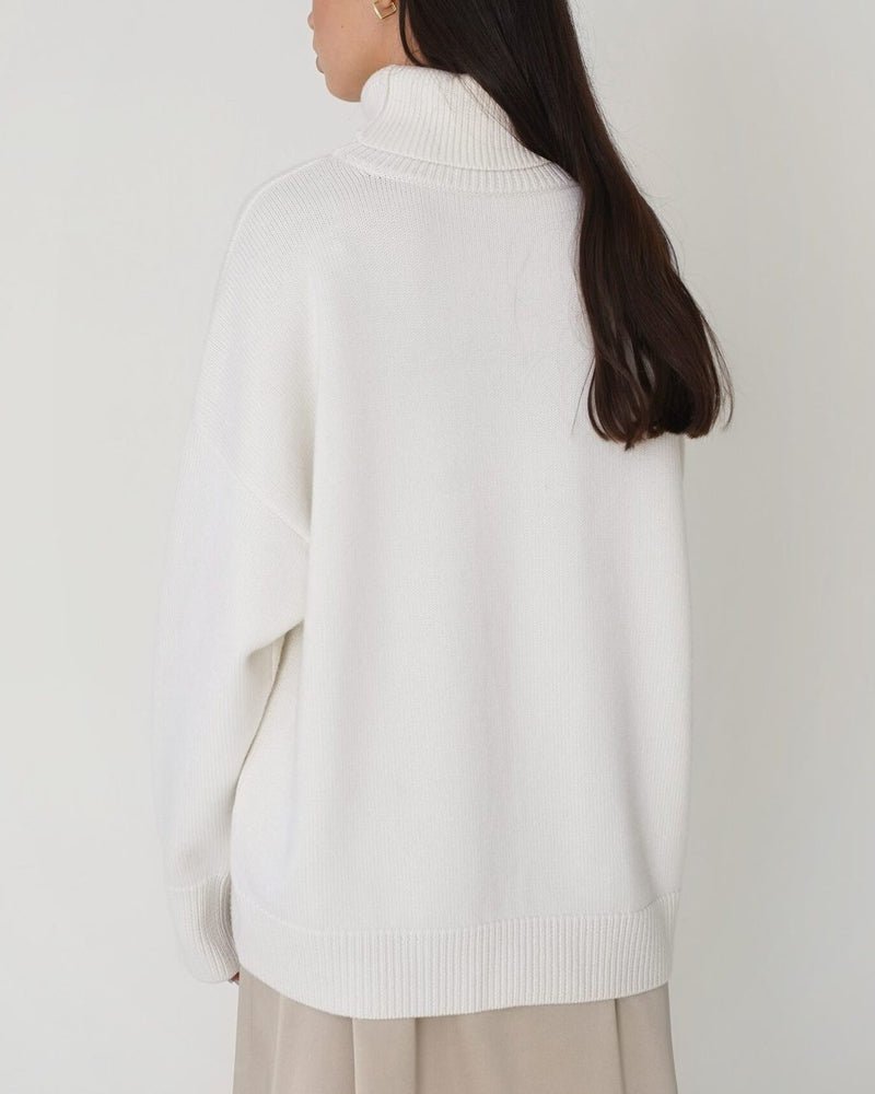 Elegant Oversized Cotton Turtleneck Sweater for Women | Perfect for Casual Days