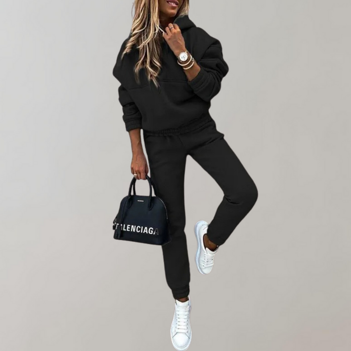 Casual Cotton Training & Tracksuit with Hood in Retro Style for Women | Perfect for Casual Days