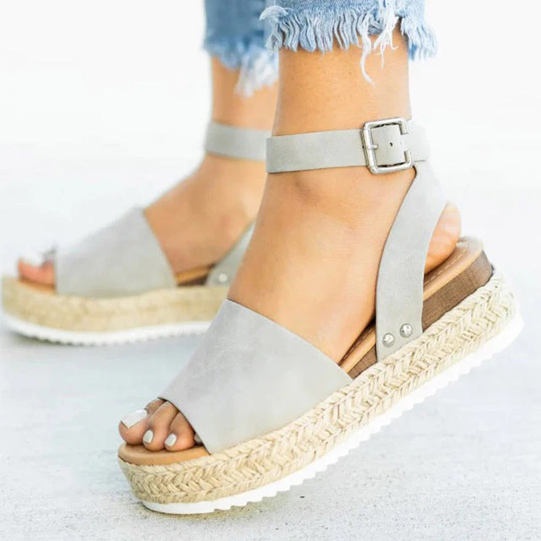 Karen - Sandals - Leisure - Seasoncollection- Perfect for Casual Days