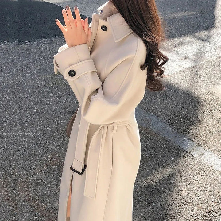 Women's Elegant Wool Trench Coat with Belt | Ideal for Autumn/Winter