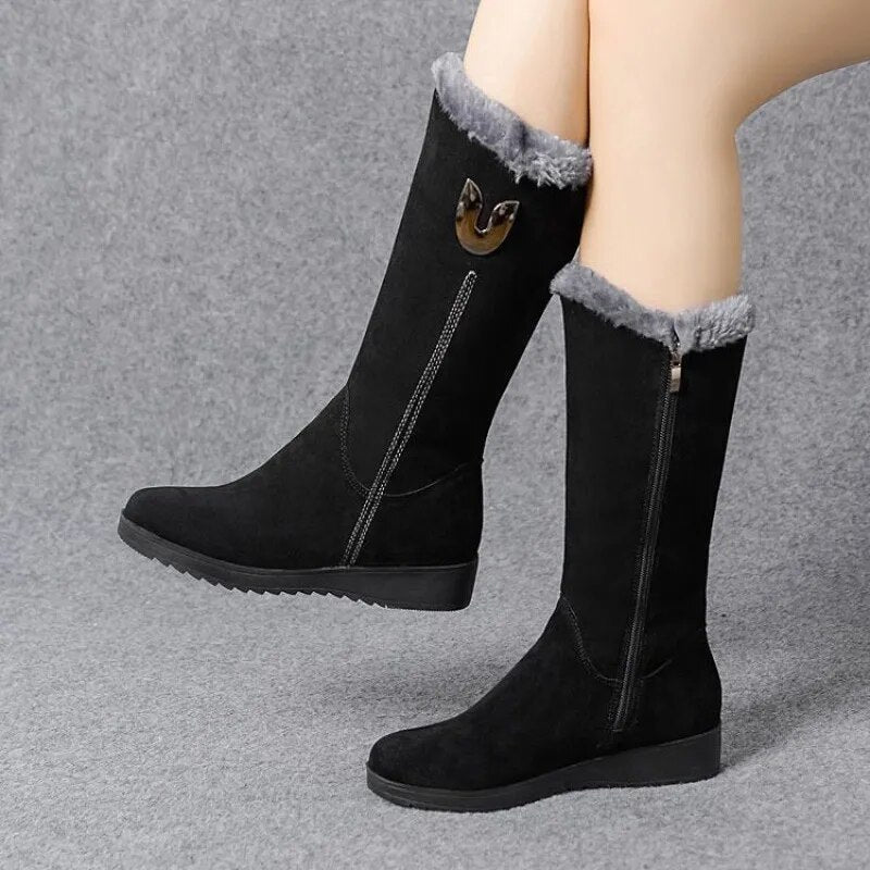 Elegant Flat Suede Boots with Zipper and Wool for Women | Perfect for Casual Days